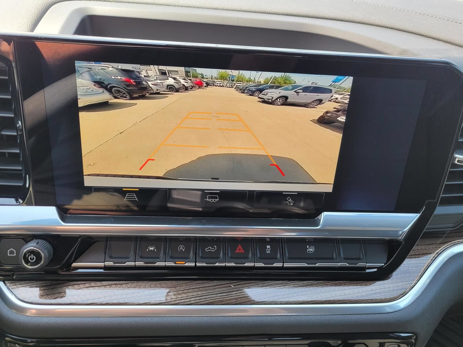 New 2026 Chevrolet Silverado 1500 LT w/ Texas Edition Plus RWD image 17