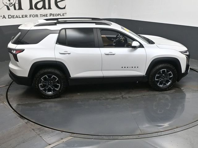 Used 2025 Chevrolet Equinox ACTIV w/ Safety and Technology Package image 39