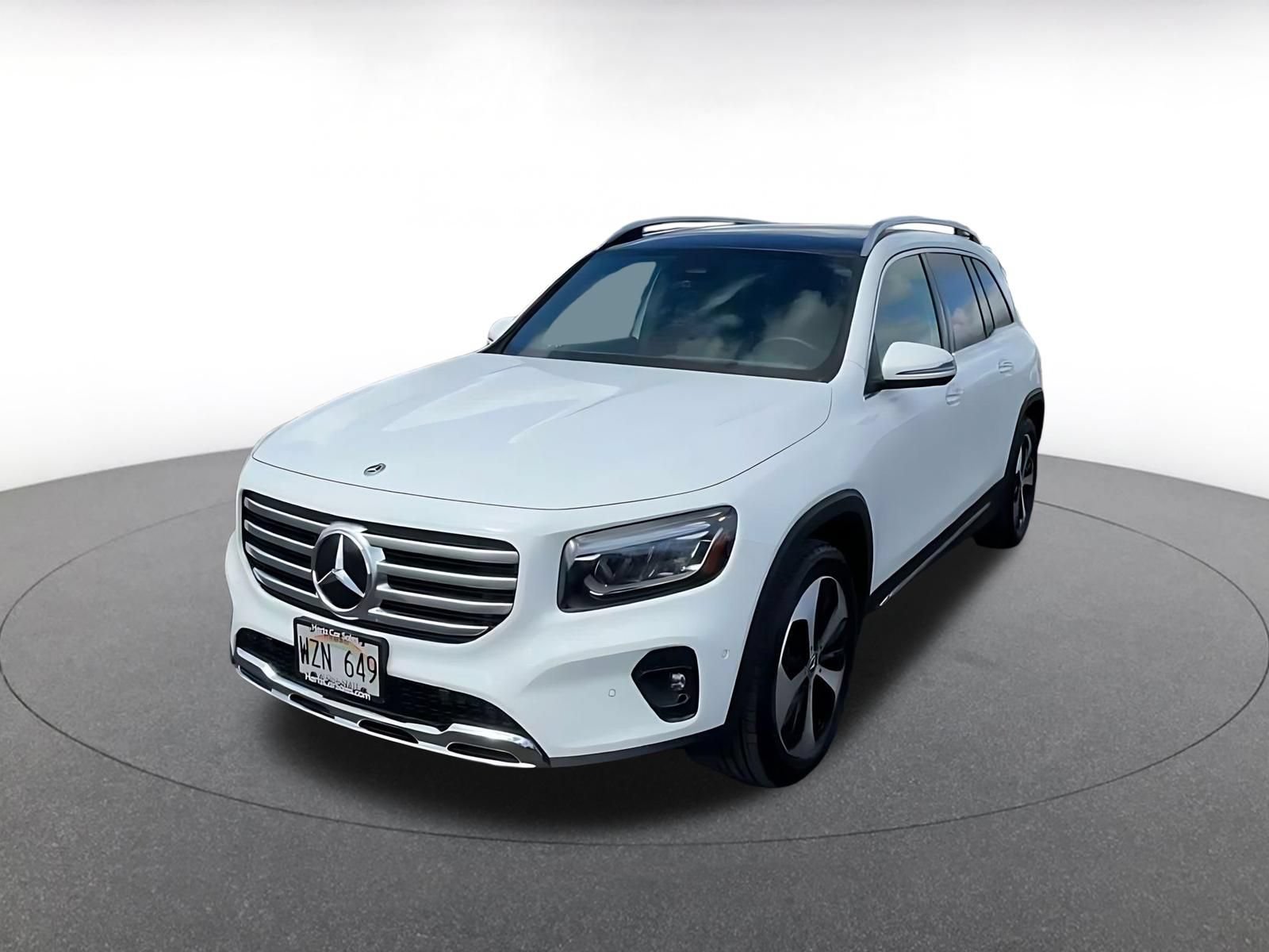 Used 2025 Mercedes-Benz GLB 250 4MATIC image 7