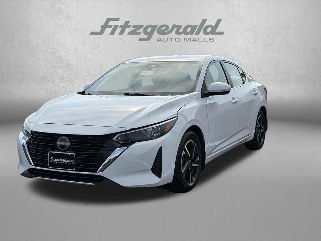 Used 2025 Nissan Sentra SV FWD image 3