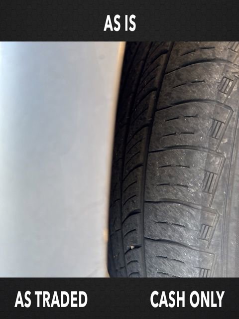 Used 2012 Chrysler Town & Country Touring-L w/ Entertainment Group #2 image 11