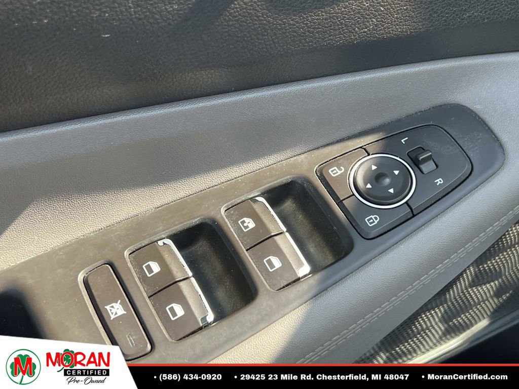 Used 2020 Hyundai Santa Fe SE w/ Cargo Package AWD/4WD image 16