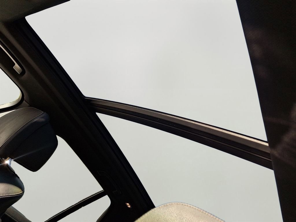 Used 2020 BMW X5 xDrive40i w/ Premium Package AWD/4WD image 14