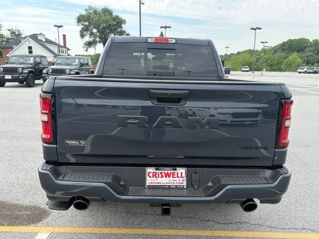 New 2026 RAM 1500 Express AWD/4WD image 4