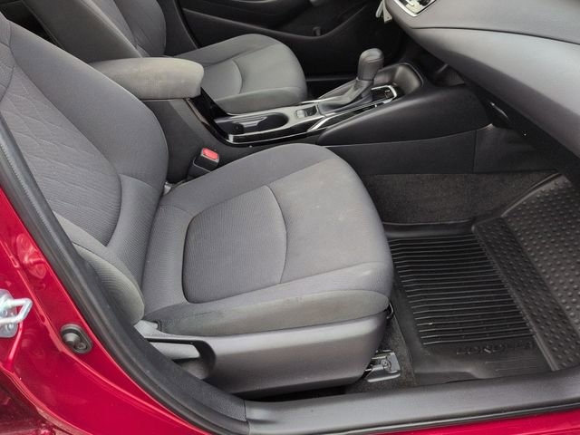 Used 2022 Toyota Corolla LE image 48