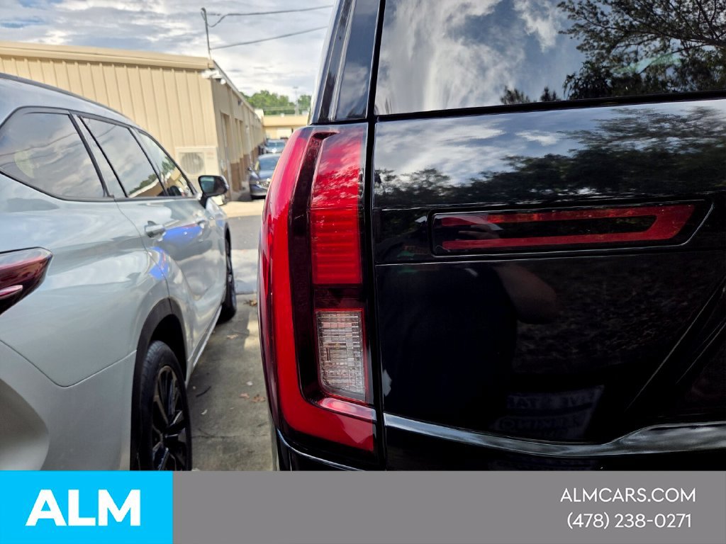 Used 2025 Ford Expedition Platinum AWD/4WD image 12