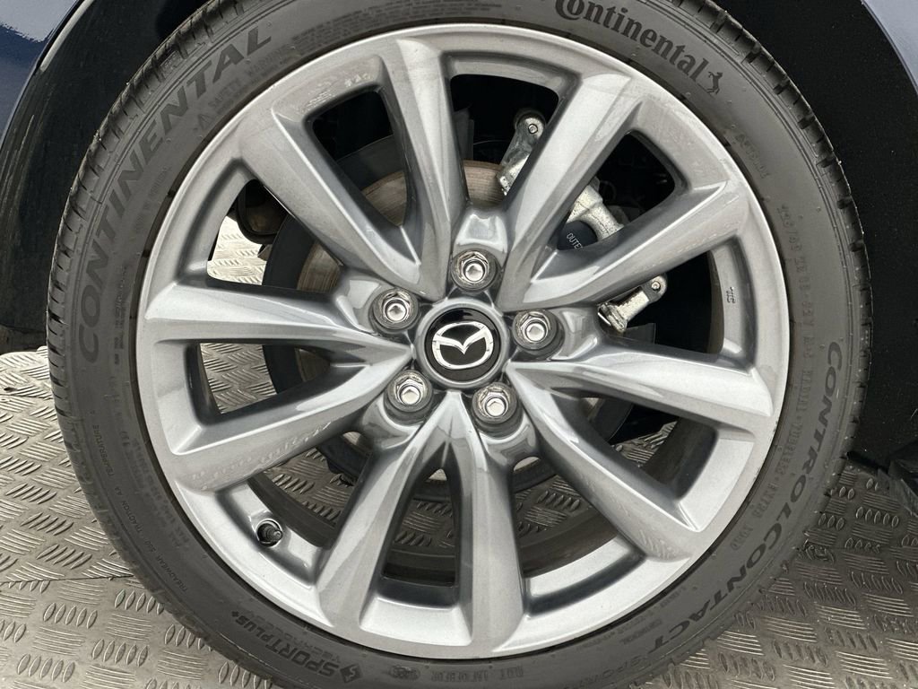 Used 2021 MAZDA MAZDA3 s AWD/4WD image 10