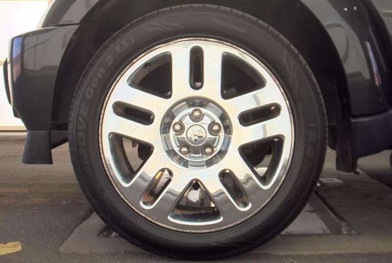 Used 2011 Dodge Nitro Heat AWD/4WD image 7