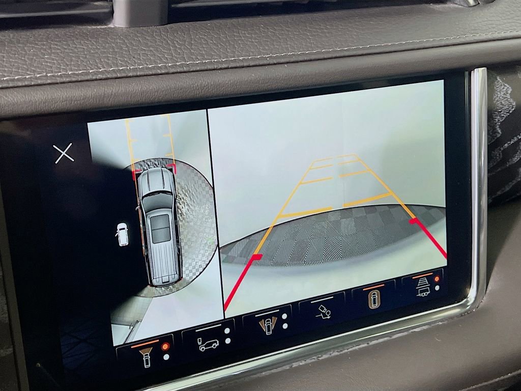 Certified 2023 GMC Yukon Denali w/ Advanced Technology Package image 13