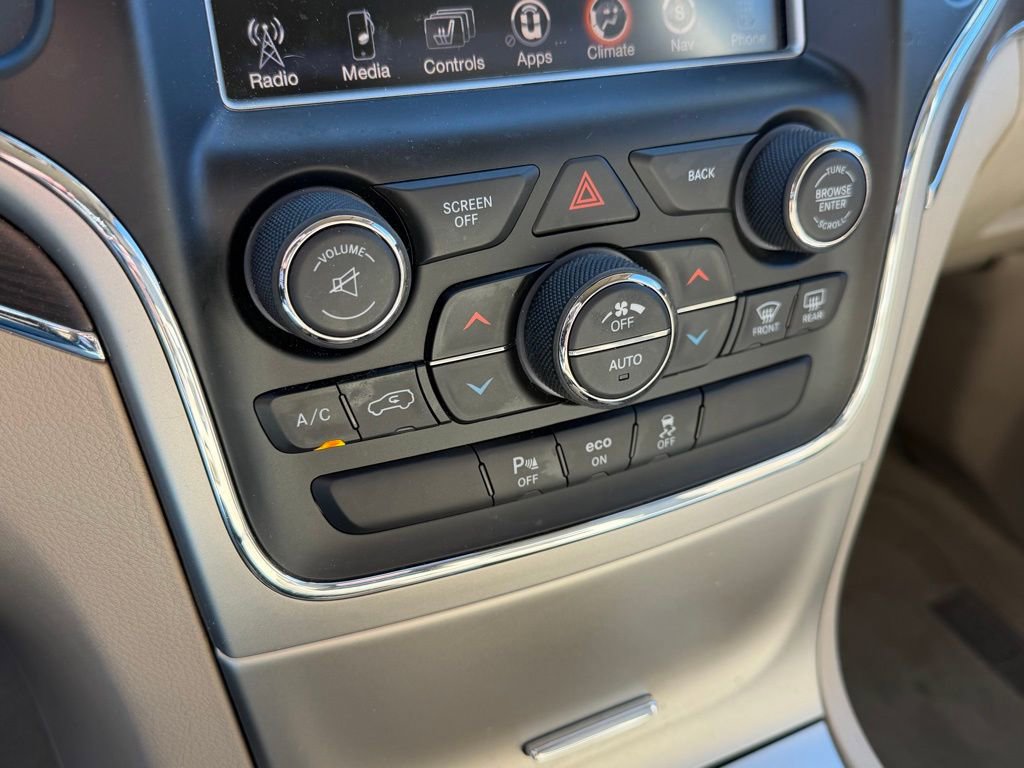 Used 2015 Jeep Grand Cherokee Overland image 23