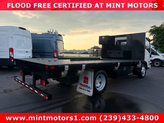 Used 2024 Isuzu NPR RWD image 21