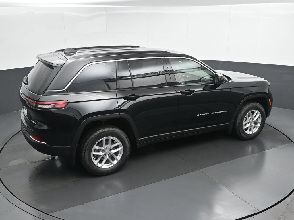 New 2026 Jeep Grand Cherokee Laredo X AWD/4WD image 39