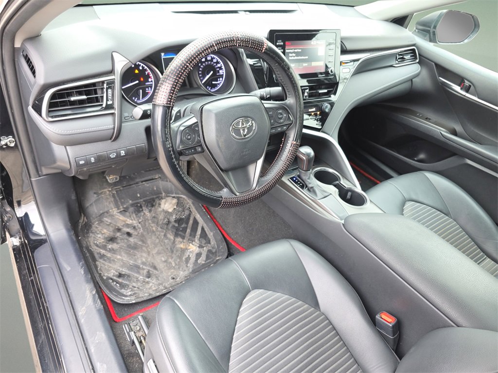 Used 2021 Toyota Camry SE w/ TRD Appearance Package (TMS) image 20