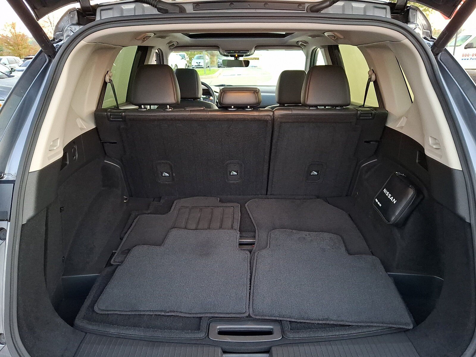Certified 2023 Nissan Rogue Platinum w/ Platinum Premium Package AWD/4WD image 29