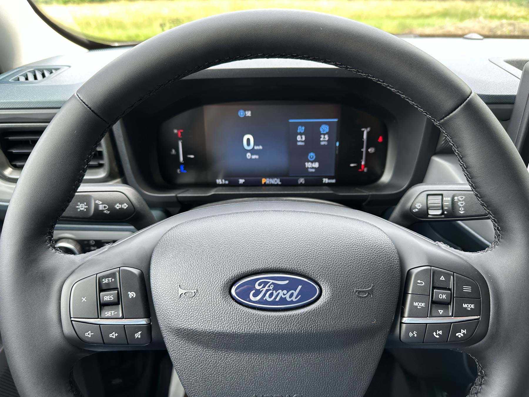 New 2025 Ford Maverick XLT w/ XLT Luxury Package image 16