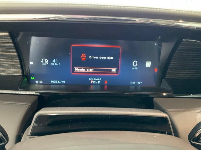 Used 2023 Lincoln Navigator L Black Label AWD/4WD image 10