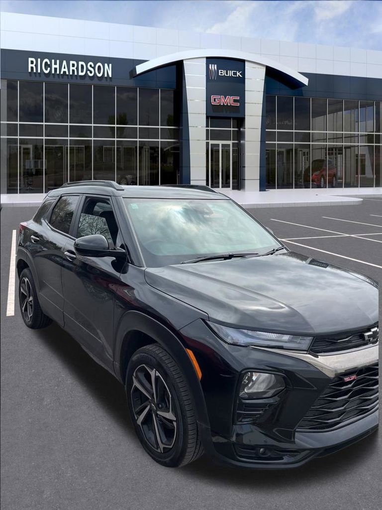 Used 2023 Chevrolet TrailBlazer RS AWD/4WD image 3