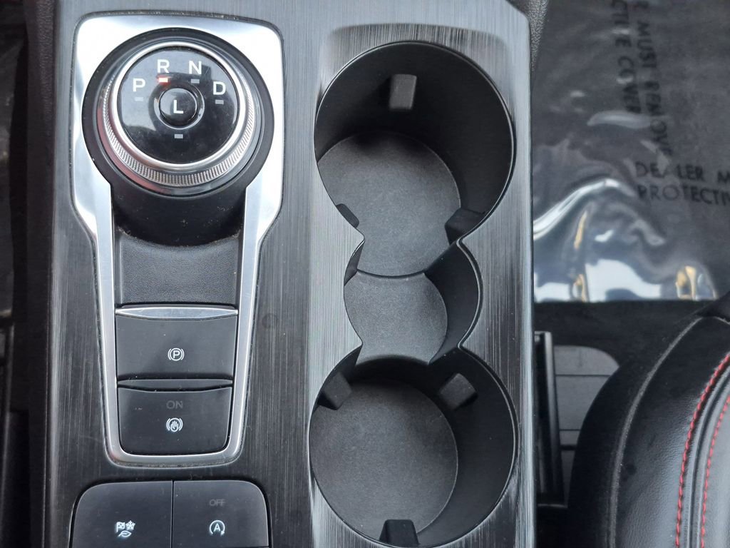 Used 2024 Ford Escape ST-Line image 26