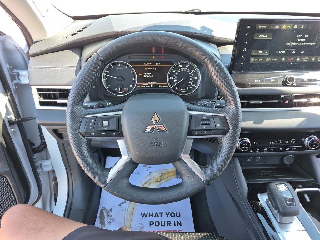 New 2026 Mitsubishi Outlander ES FWD image 20
