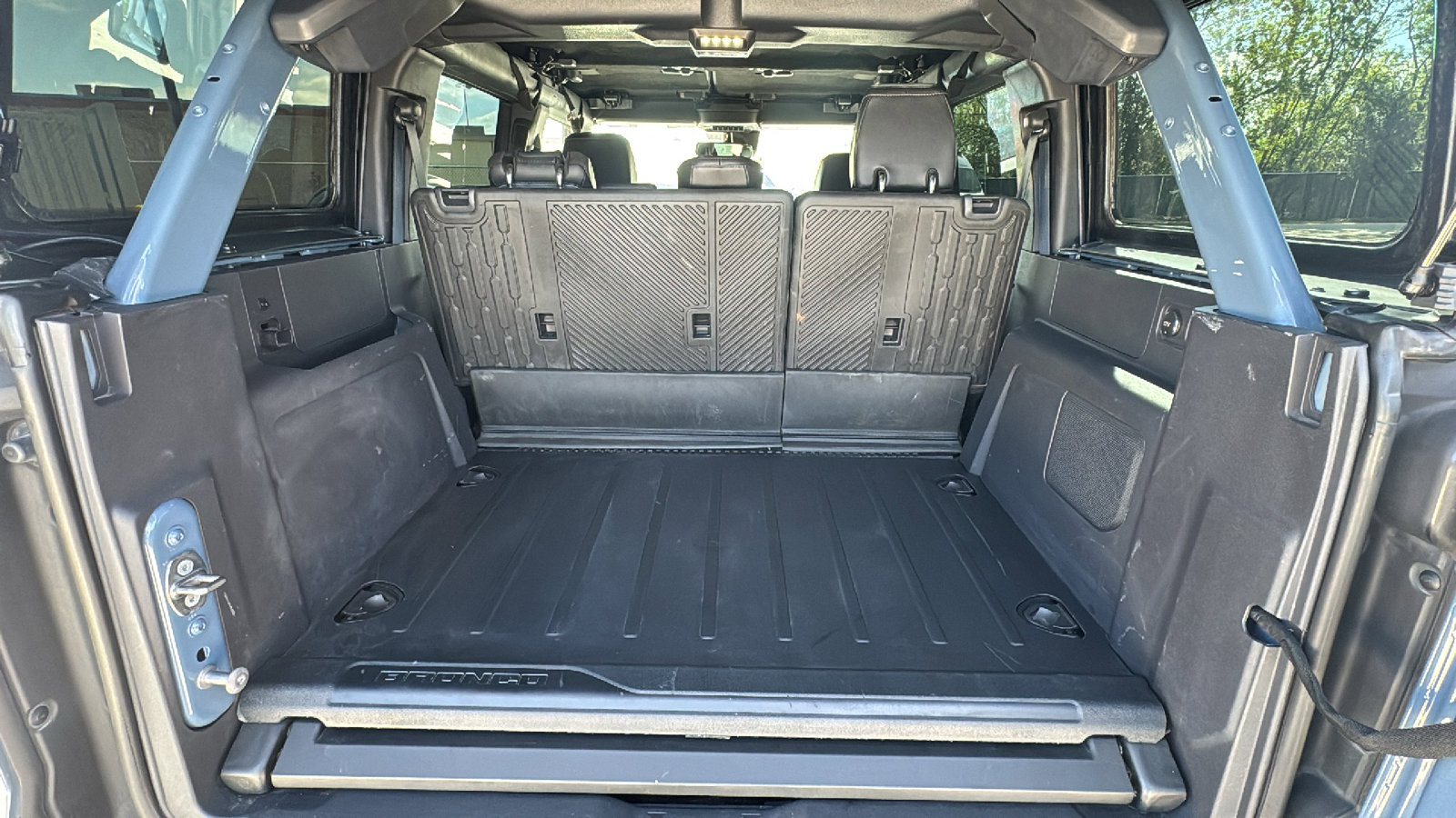 Used 2024 Ford Bronco Everglades AWD/4WD image 25