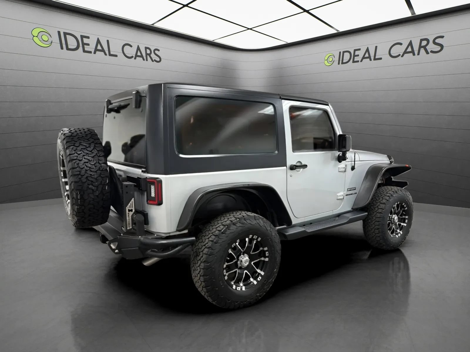 Used 2012 Jeep Wrangler Sport AWD/4WD image 5