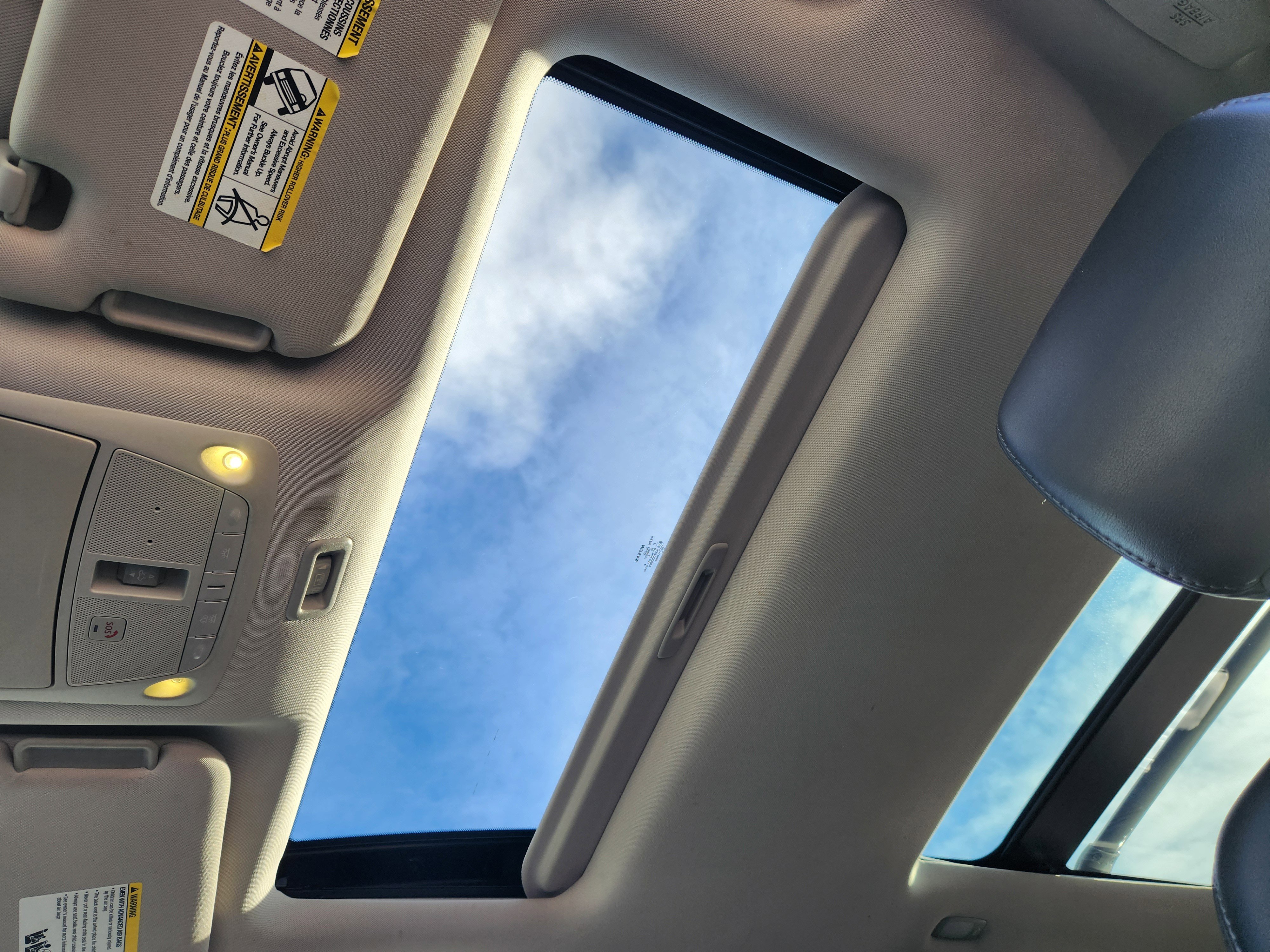 Used 2017 Nissan Pathfinder Platinum image 35