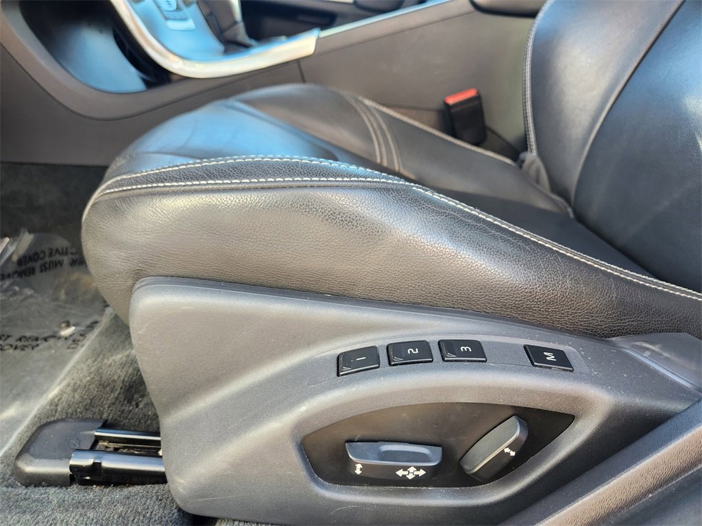 Used 2018 Volvo S60 T5 Dynamic w/ Protection Package image 7