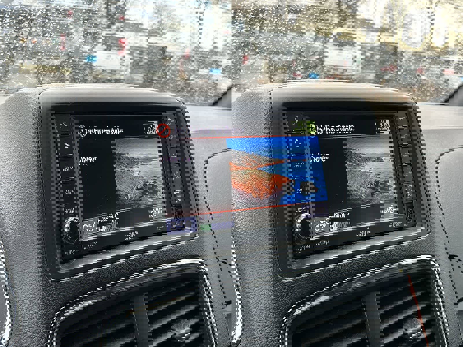 Used 2019 Dodge Grand Caravan SXT image 11