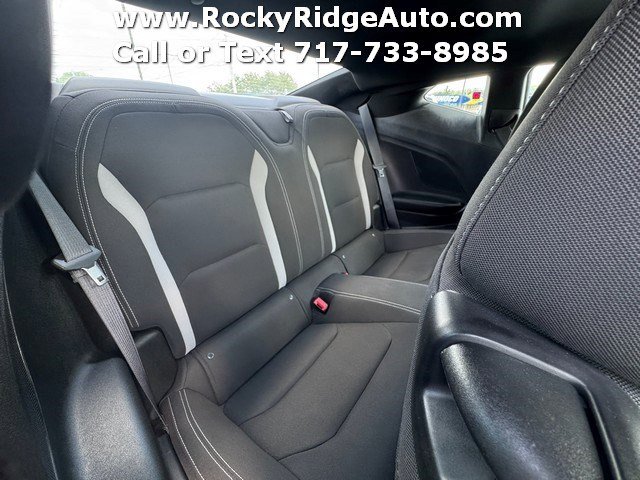 Used 2019 Chevrolet Camaro LT RWD image 22