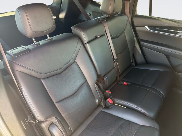 Used 2023 Cadillac XT6 Premium Luxury AWD/4WD image 21