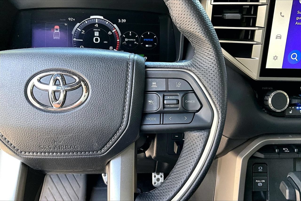 Used 2025 Toyota Tundra Limited w/ TRD Off-Road Package AWD/4WD image 11