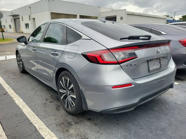 Used 2024 Honda Civic EX-L image 4