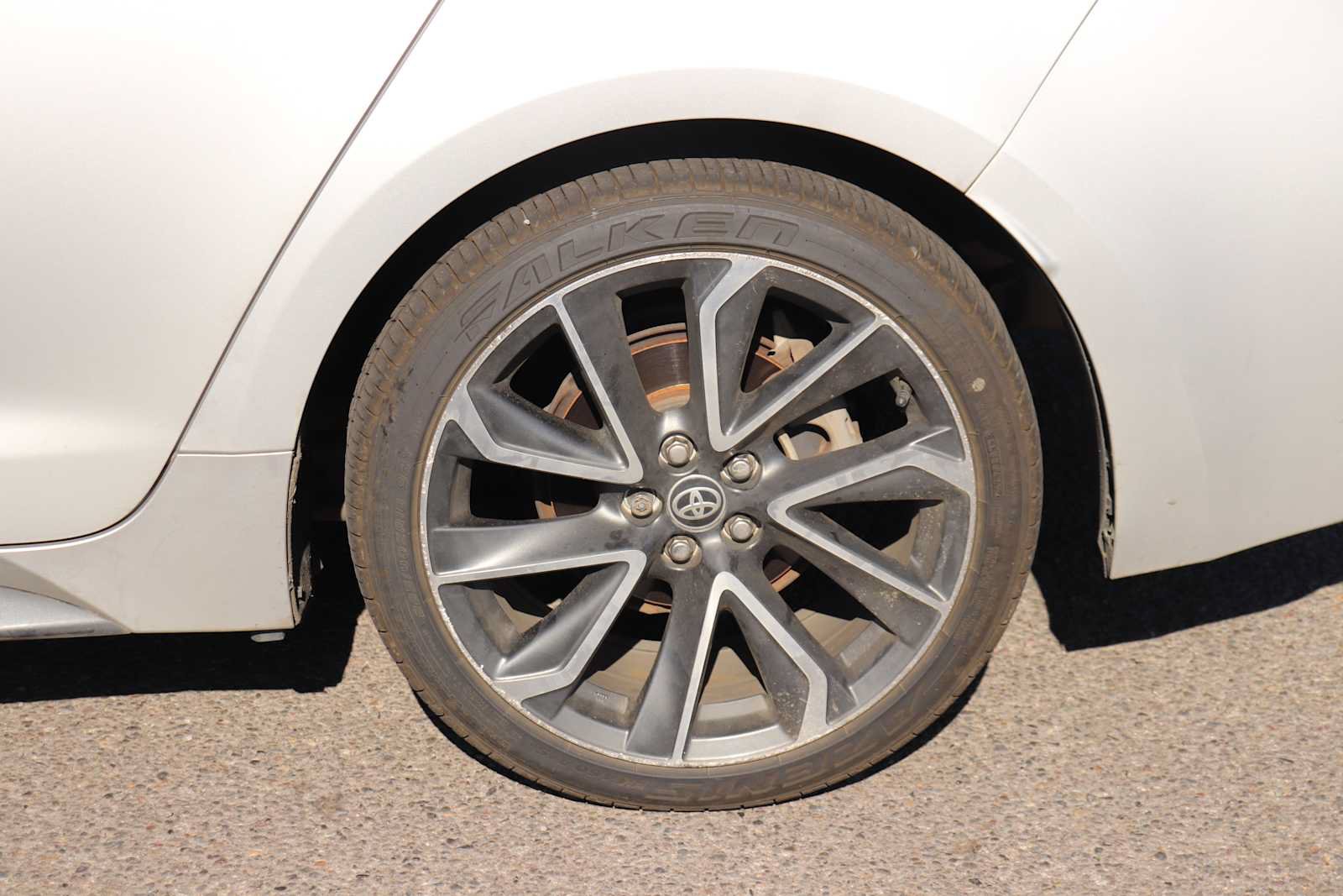 Used 2020 Toyota Corolla SE FWD image 9
