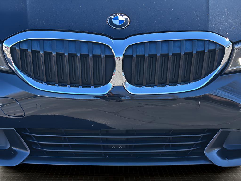 Used 2019 BMW 330i Sedan w/ Convenience Package image 9