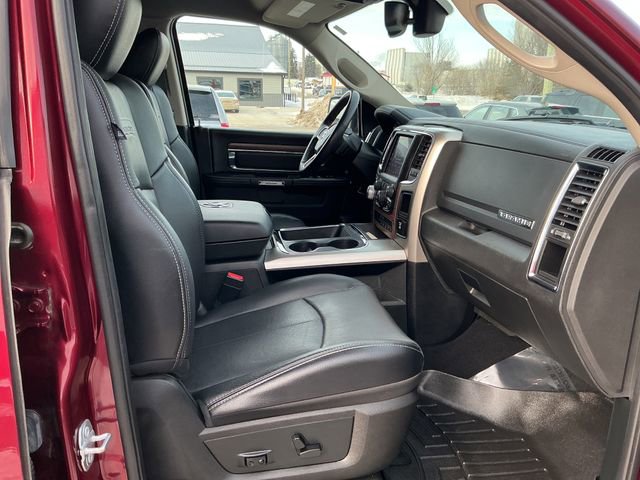 Used 2018 RAM 1500 Laramie w/ Convenience Group AWD/4WD image 24