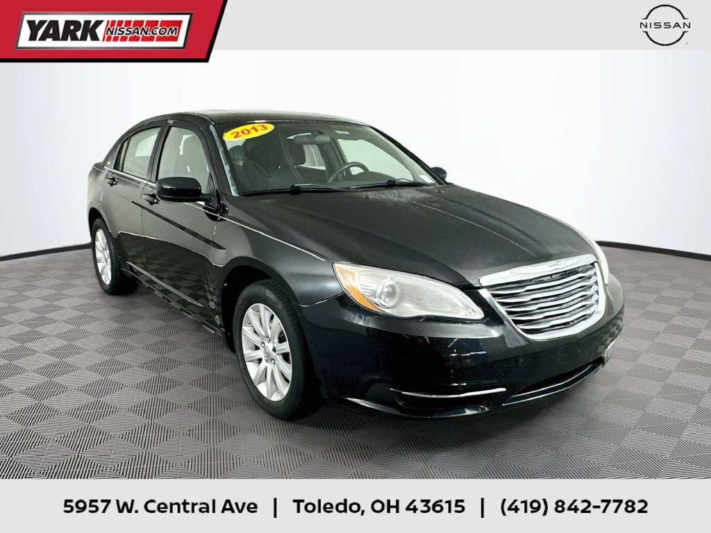 Used 2013 Chrysler 200 Touring w/ Cold Weather Group