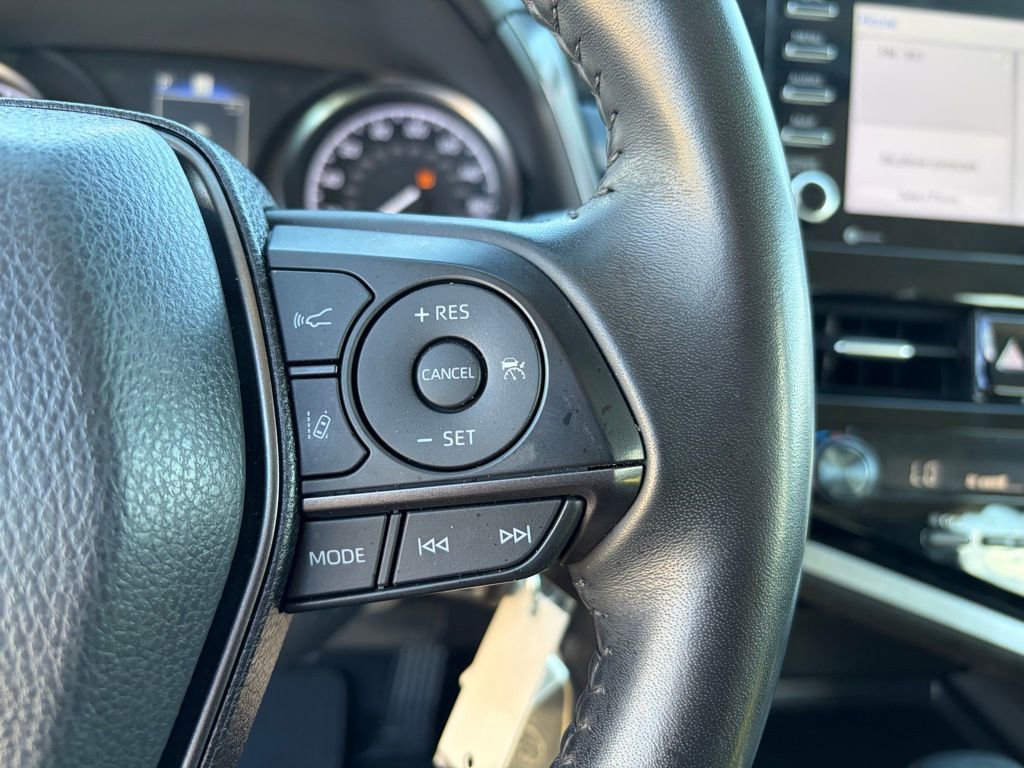 Used 2023 Toyota Camry SE image 27