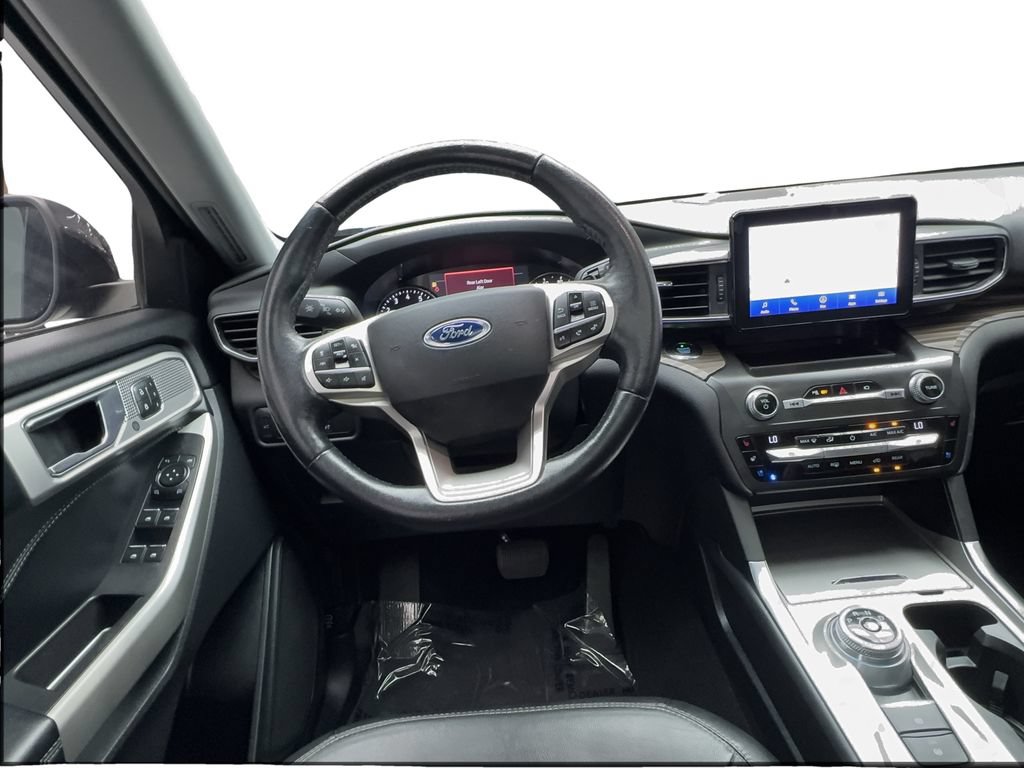 Used 2020 Ford Explorer Limited RWD image 39
