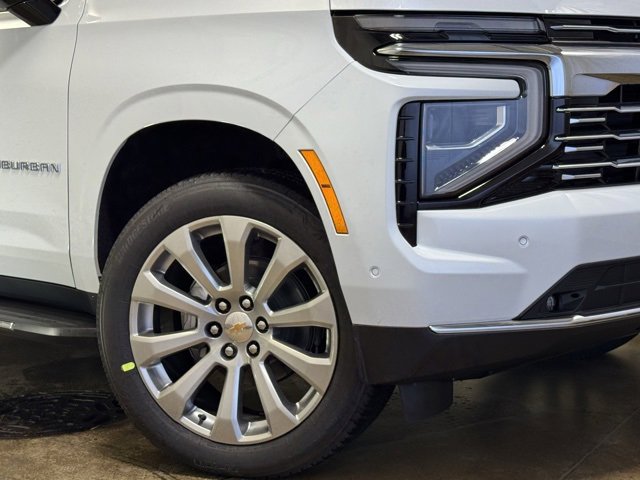 New 2026 Chevrolet Suburban Premier image 4