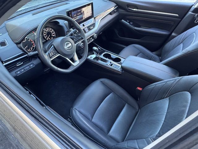 Used 2023 Nissan Altima 2.0 SR image 24