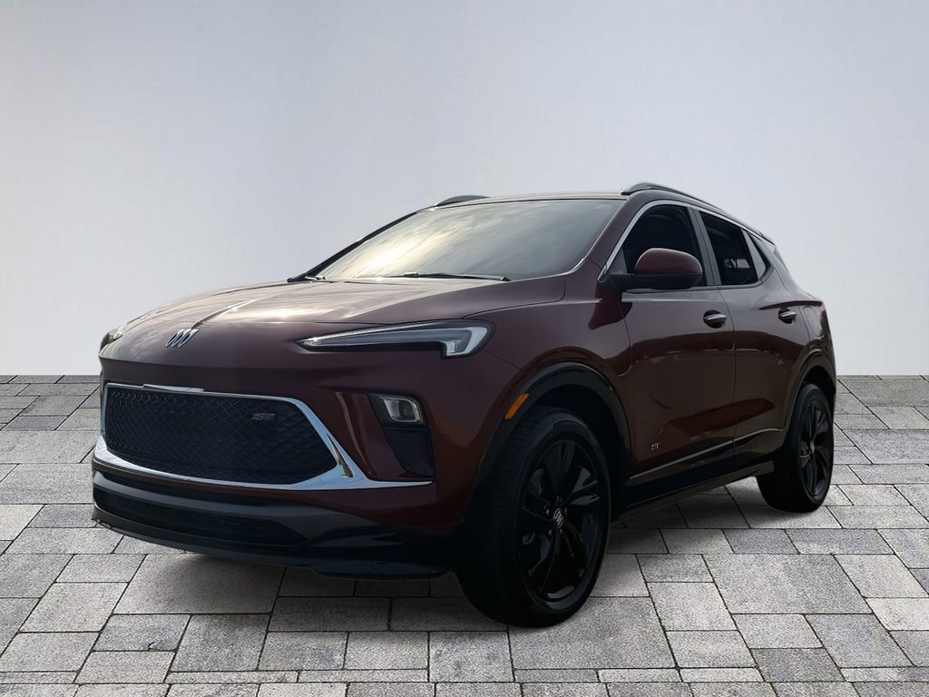 Used 2025 Buick Encore GX Sport Touring image 3