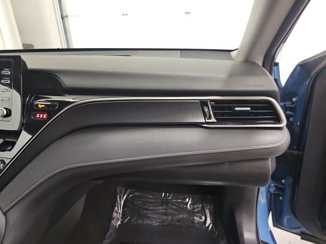 Certified 2023 Toyota Camry SE w/ Convenience Package image 39