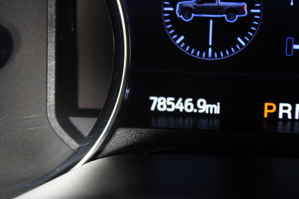 Used 2021 Ford F250 Platinum w/ FX4 Off-Road Package image 27