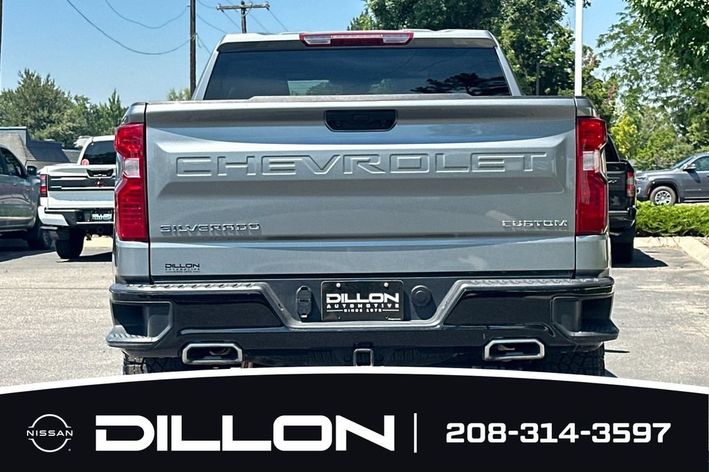 Used 2025 Chevrolet Silverado 1500 Custom Trail Boss AWD/4WD image 5