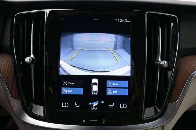 Used 2021 Volvo S60 T5 Momentum w/ Premium Package FWD image 18