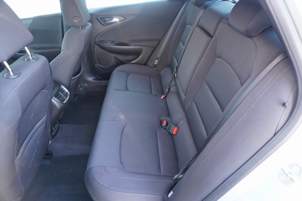 Used 2016 Chevrolet Malibu LT image 23