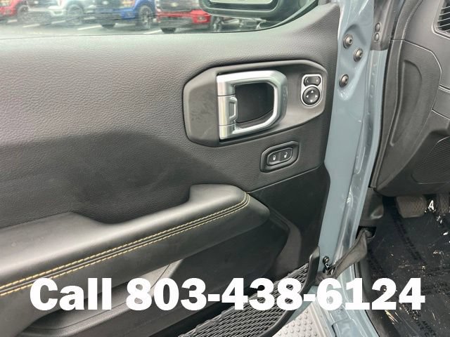 Used 2026 Jeep Wrangler Unlimited Sahara AWD/4WD image 8