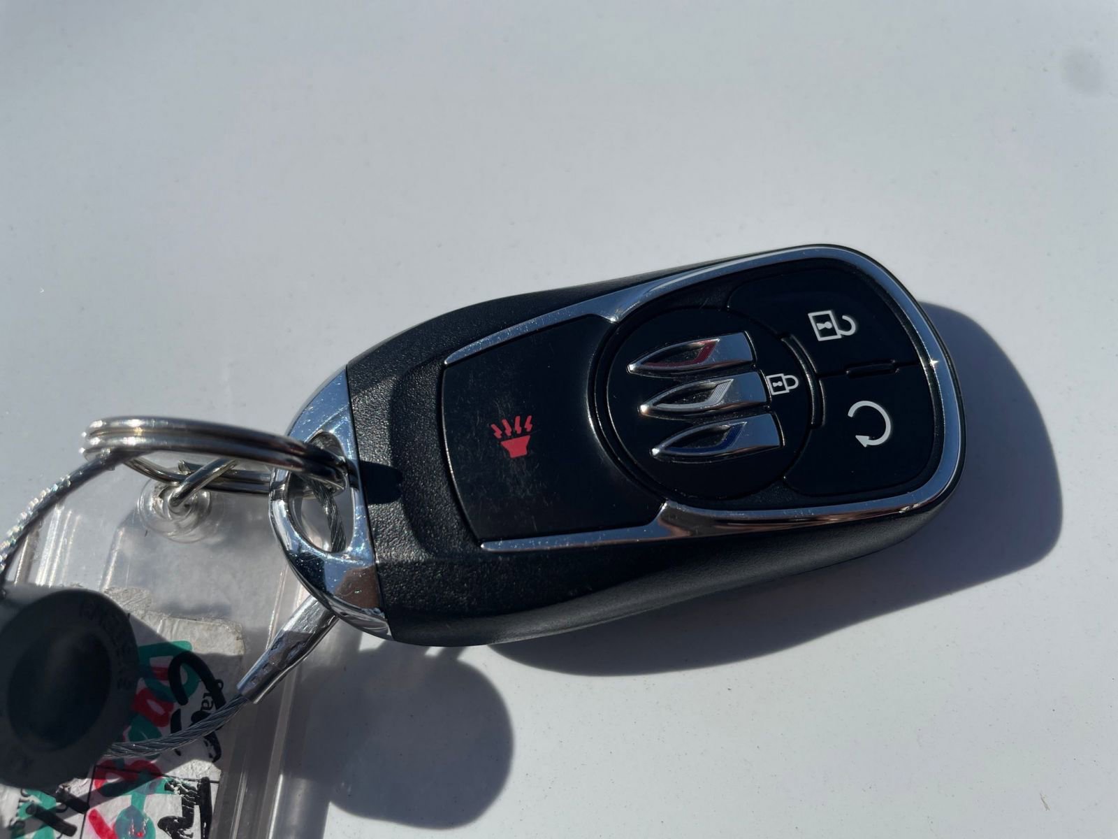 Used 2025 Buick Envista Sport Touring image 21