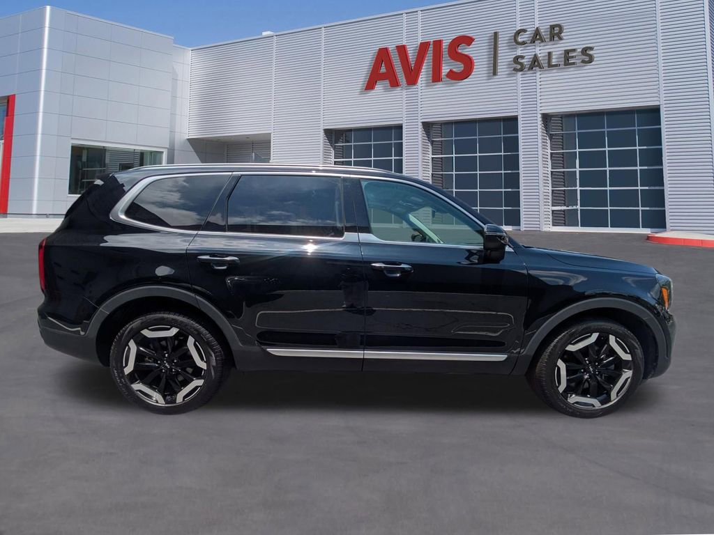 Used 2025 Kia Telluride S AWD/4WD image 5