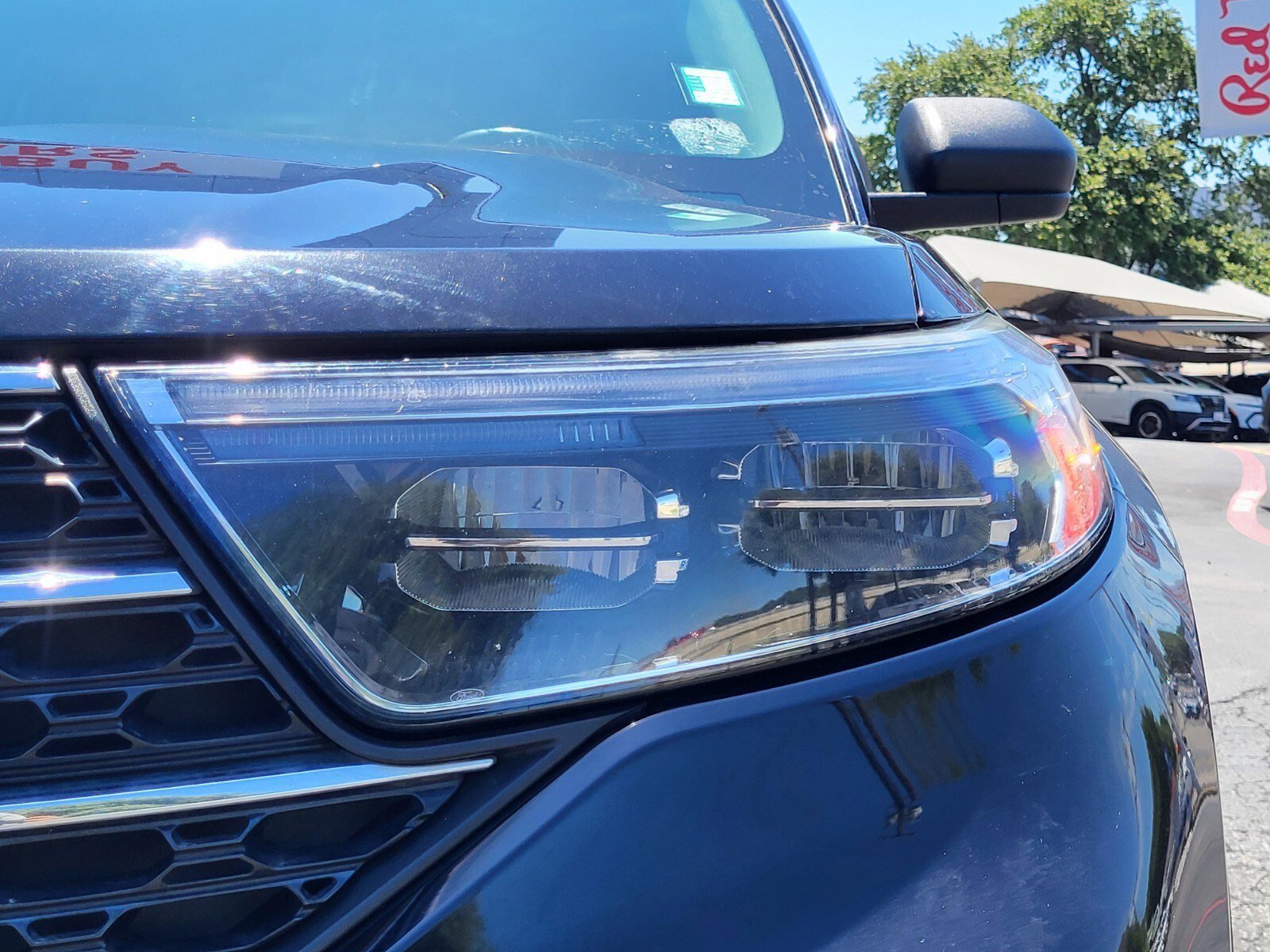 Used 2022 Ford Explorer XLT w/ Equipment Group 202A AWD/4WD image 11